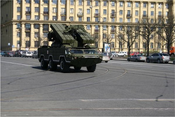 Click to enlarge image SA-8_Gecko_Osa_9K33_low-altitude_surface-to-air missile_system_Russia_Russian_army_014.jpg