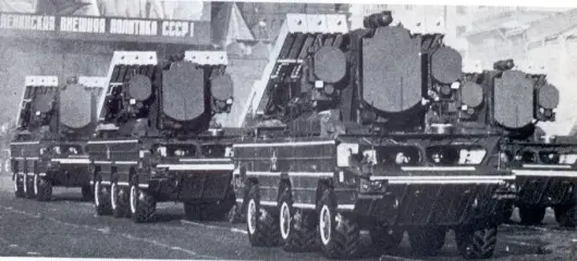Click to enlarge image SA-8B_Gecko_mobile_air_defence_wheeled_vehicle_Russian_russia_army_024.jpg