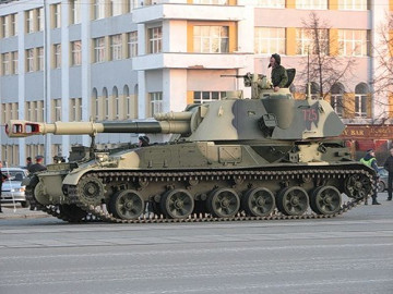 Click to enlarge image 2S3_Akatsiya_152mm_self-propelled_howitzer_tracked_armoured_vehicle_Russia_Russian_army_defence_industry_military_technology_005.jpg