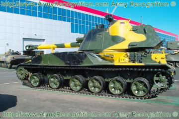 Click to enlarge image 2S3_Akatsiya_152mm_self-propelled_howitzer_tracked_armoured_vehicle_Russia_Russian_army_defence_industry_military_technology_011.jpg