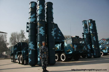 Click to enlarge image HQ-9_ground-to-air_medium-to-long_range_air_defense_missile_system_China_Chinese_army_defense_industry_001.jpg