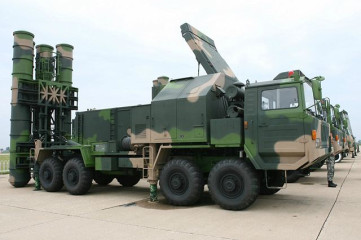 Click to enlarge image HQ-9_ground-to-air_medium-to-long_range_air_defense_missile_system_China_Chinese_army_defense_industry_003.jpg
