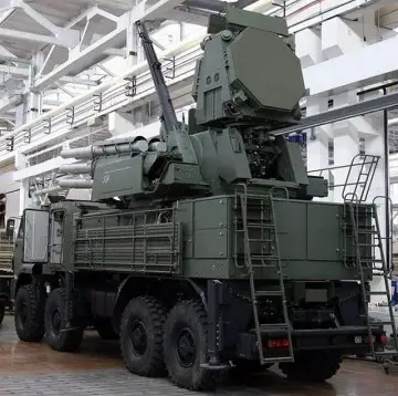Click to enlarge image Pantsir-S2_Pantsyr-S2_air_defense_missile_system_anti-aircraft_gun_Russia_Russian_army_001.jpg