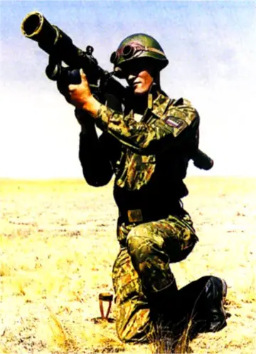 Click to enlarge image SA-18_Grouse_9K38_Igla_missile_portable_air_defense_missile_system_manpads_Russia_Russian_defence_industry_001.jpg