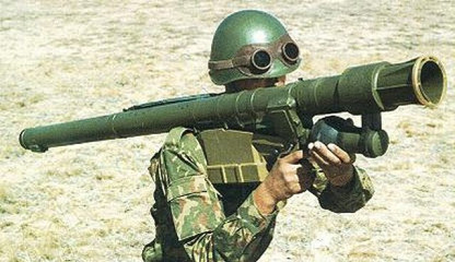 Click to enlarge image SA-18_Grouse_9K38_Igla_missile_portable_air_defense_missile_system_manpads_Russia_Russian_defence_industry_005.jpg