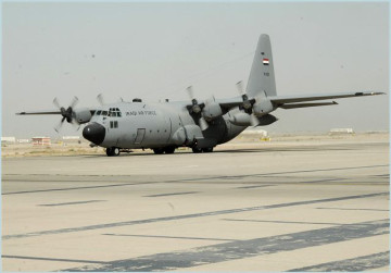 Click to enlarge image C-130_Hercules_military_transport_aircraft_USAF_Copyright_US_Air_Force_American_aviation_industry_005.jpg