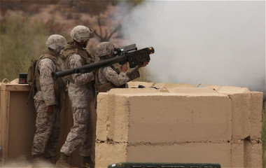 Click to enlarge image Stinger_fim-92A_man_portable_air_defense_system_MANPAD_United_States_American_defense_industry_006.jpg