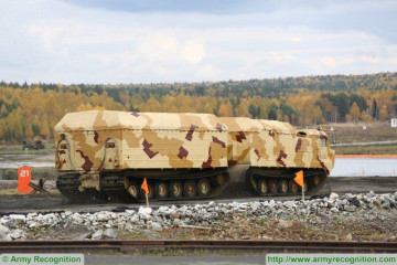 Click to enlarge image DT-30PM_amphibious_all-terrain_tracked_carrier_vehicle_rear_view_001_640.jpg