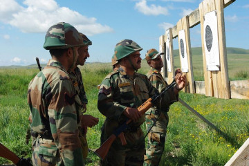 Click to enlarge image Indra-2012_Russia_India_military_exercises_live_firing_Siberian_Republic_Buryatia_004.jpg