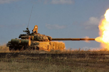 Click to enlarge image Indra-2012_Russia_India_military_exercises_live_firing_Siberian_Republic_Buryatia_021.jpg