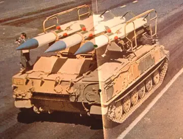 Click to enlarge image SA-6_gainful_self-propelled_air_defence_system_tracked_armoured_vehicle_Rusian_Russia_army_021.jpg