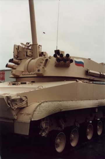Click to enlarge image 2s31_vena_self-propelled_mortar_carrier_tracked_armoured_vehicle_Russia_Russian_army_003.jpg