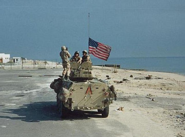 Click to enlarge image Lav-25_General_Motors_Mowag_light_wheeled_armoured_vehicle_personnel_carrier_US-Army_United_States_040.jpg