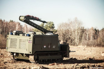 Click to enlarge image URAN-14_robotic_mine_clearance_and_firefighting_tracked_vehicle_system_Russia_Russian_army_military_equipment_010.jpg