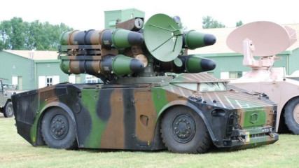 Click to enlarge image Crotale_firing_unit_low-altitude_surface-to-air_missile_system_France_French_army_008.jpg