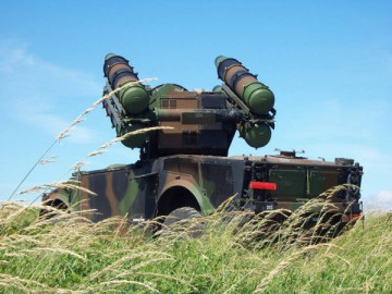 Click to enlarge image Crotale_firing_unit_low-altitude_surface-to-air_missile_system_France_French_army_015.jpg
