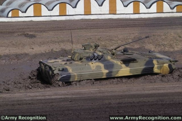Click to enlarge image BMP-2_tracked_armoured_infantry_fighting_vehicle_Russia_Russian_army_defence_industry_military_technology_005.jpg