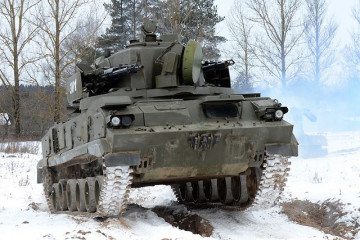 Click to enlarge image 2S6M_Tunguska_9K22M_tracked_self-propelled_air_defence_cannon_missile_system_Russia_Russian_army_016.jpg