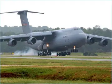 Click to enlarge image C-5_Galaxy_military_transport_aircraft_US_United_States_Air_Force_USAF_American_aviation_industry_001.jpg