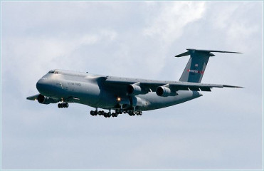 Click to enlarge image C-5_Galaxy_military_transport_aircraft_US_United_States_Air_Force_USAF_American_defence_aviation_industry_010.jpg