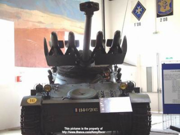 Click to enlarge image amx-13_light_armoured_vehicle_French_army_France_020.jpg