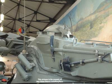 Click to enlarge image amx-13_light_armoured_vehicle_French_army_France_027.jpg