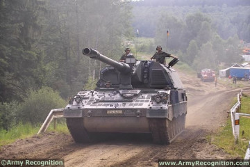 Click to enlarge image Pzh_2000_krauss_maffei_wegmann_self-propelled_howitzer_tracked_armoured_vehicle_German_Army_German_022.jpg
