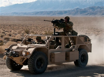Click to enlarge image Flyer_ITV_V-22_Internally_Transportable_Vehicle_General_Dynamics_ALSV_Advanced_Light_Strike_Vehicle_005.jpg