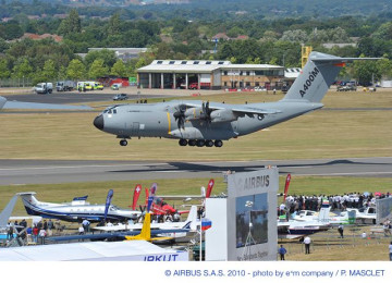 Click to enlarge image A400_Airbus_military_transport_aircraft_Spain_Spanish_aviation_air_defence_industry_012.jpg