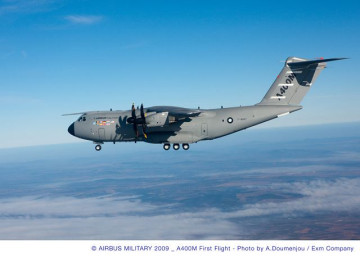 Click to enlarge image A400_Airbus_military_transport_aircraft_Spain_Spanish_aviation_air_defence_industry_020.jpg