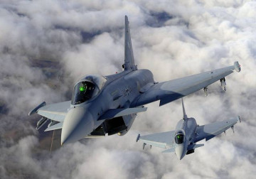 Click to enlarge image Eurofighter_Typhoon_multirole_fighter_aircraft_Germany_German_aviation_defence_industry_005.jpg