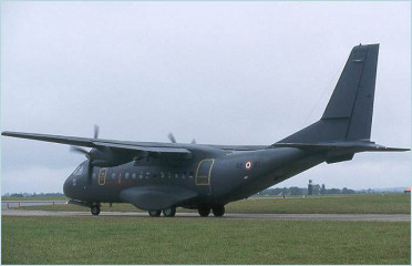 Click to enlarge image CN235_medium-range_military_transport_aircraft_Airbus_Military_Spain_Spanish_aviation_defence_industry_007.jpg