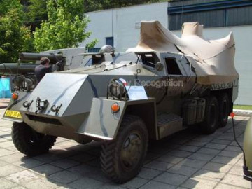 Click to enlarge image M-53-59_self-propelled_anti-aircraft_gun_armoured_vehicle_Czech_Army_Republic_014.jpg