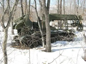 Click to enlarge image IMR-2M_IMR-2M1_engineer_obstacle_clearing_tracked_armoured_vehicle_Russia_Russian_army_defence_industry_005.jpg