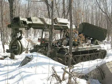 Click to enlarge image IMR-2M_IMR-2M1_engineer_obstacle_clearing_tracked_armoured_vehicle_Russia_Russian_army_defence_industry_006.jpg