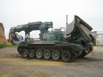 Click to enlarge image IMR-2M_IMR-2M1_engineer_obstacle_clearing_tracked_armoured_vehicle_Russia_Russian_army_defence_industry_008.jpg