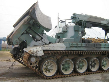 Click to enlarge image IMR-2M_IMR-2M1_engineer_obstacle_clearing_tracked_armoured_vehicle_Russia_Russian_army_defence_industry_010.jpg