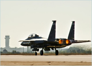 Click to enlarge image F-15E_Strike_Eagle_Air-to-ground_attack_fighter_aircraft_United_States_US_Air_Force_USAF_006.jpg