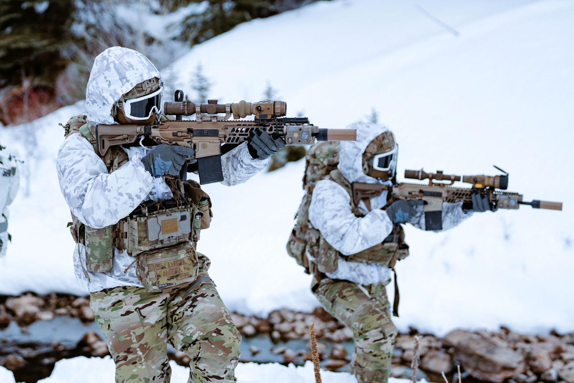 The U.S. Army awarded Leonardo DRS a $63 million FWS-I production order, expanding fielding of lightweight thermal weapon sights designed to improve detection, situational awareness and targeting effectiveness for dismounted soldiers (Picture Source: Leonardo DRS)