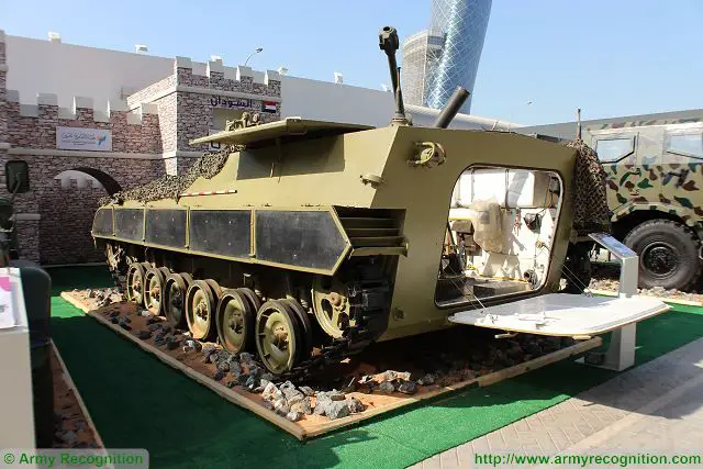 The second artillery vehicle presented at IDEX 2015 by MIC was the Khatim-2 in mortar carrier version. The rear part of the vehicle is fitted with a 120mm mortar mounted on a manual turntable which can be rotated on 360°.