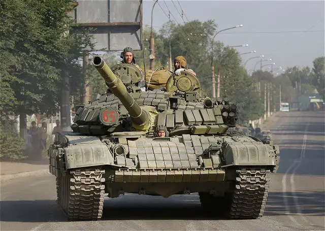 Pro-Russian separatists had reinforced their position with tanks and missile systems in East Ukraine 640 001