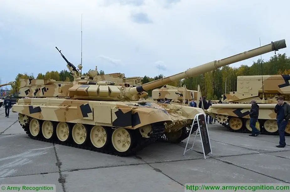 Russian T 72B3 tanks integrated into Andromeda automatic control