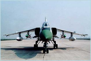 JH-7 Xian JH-7A JH-7B FBC-1 FBC-1A bomber fighter aircraft technical data sheet specifications intelligence description information identification pictures photos images video China Chinese PLA Air Force defence industry technology