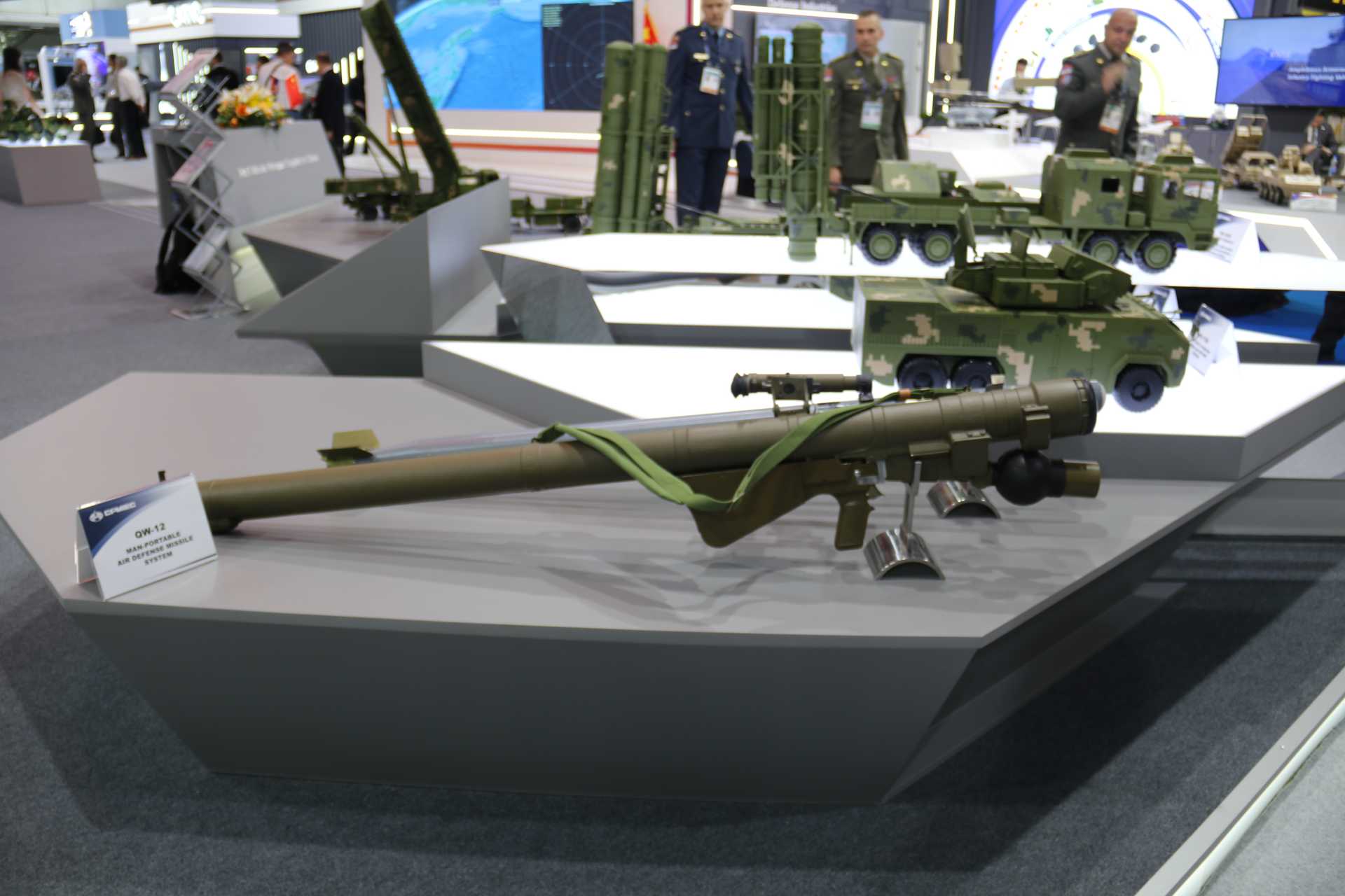QW-12 QianWei-12 MANPADS Man-Portable Air Defense Missile System China Specification Technical Data Review fact sheet pictures video