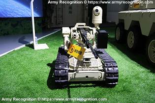 Sharp Claw 1 UGV Unmanned Ground Vehicle on tracked chassis NORINCO China front view 001