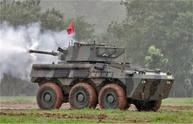 Badak_6x6_fire_support_armoured_vehicle_90mm_turret_CMI_Defence_Pindad_Indonesia_Indonesian_army_007.jpg
