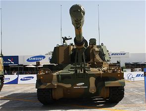 K9 thunder self propelled howitzer 155 MM front side