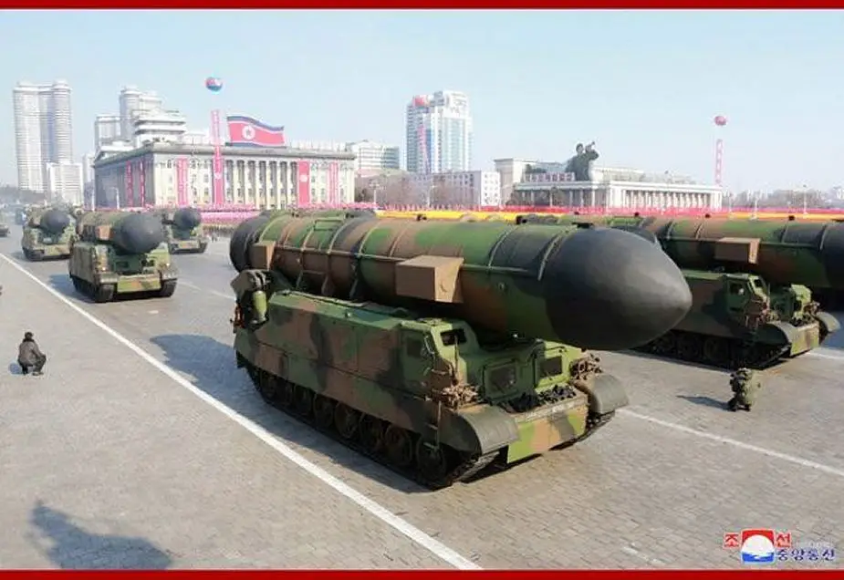 KN 15 Pukguksong 2 medium range ballistic missile North Korea army military parade February 2018 925 001
