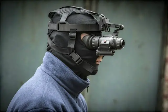 The Loris is a family of high performance monocular night vision devices to be used as handheld observation systems, mono or stereo googles for face mask or helmet mount, or as a sighting system for light weapons.