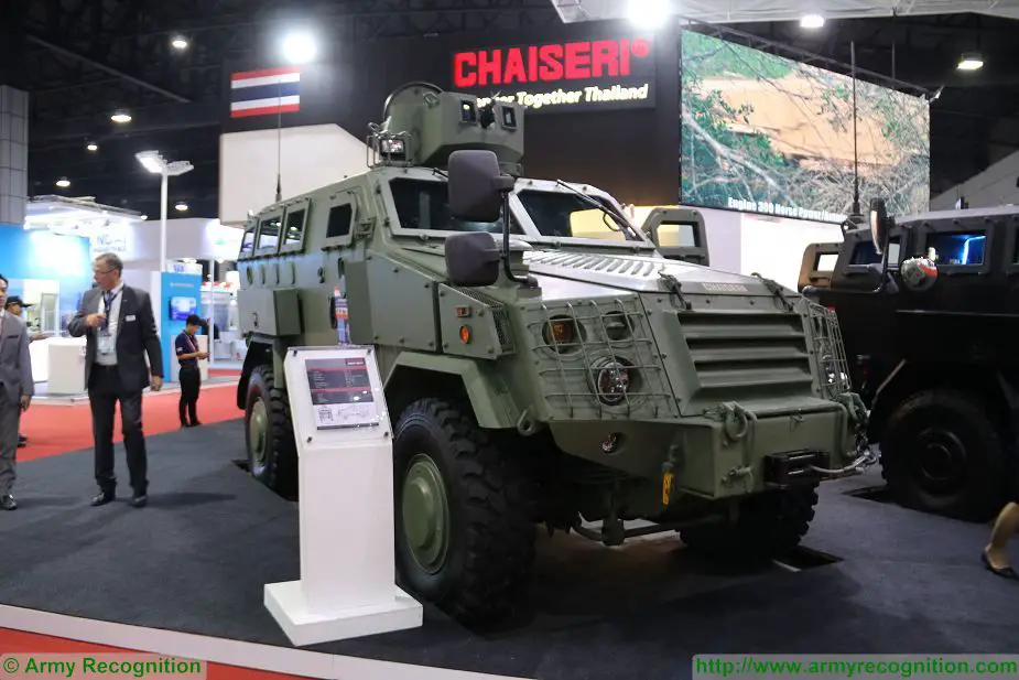 First Win 2 4x4 armoured Chaiseri at Defense and Security Thailand 2017 in Bangkok 925 002